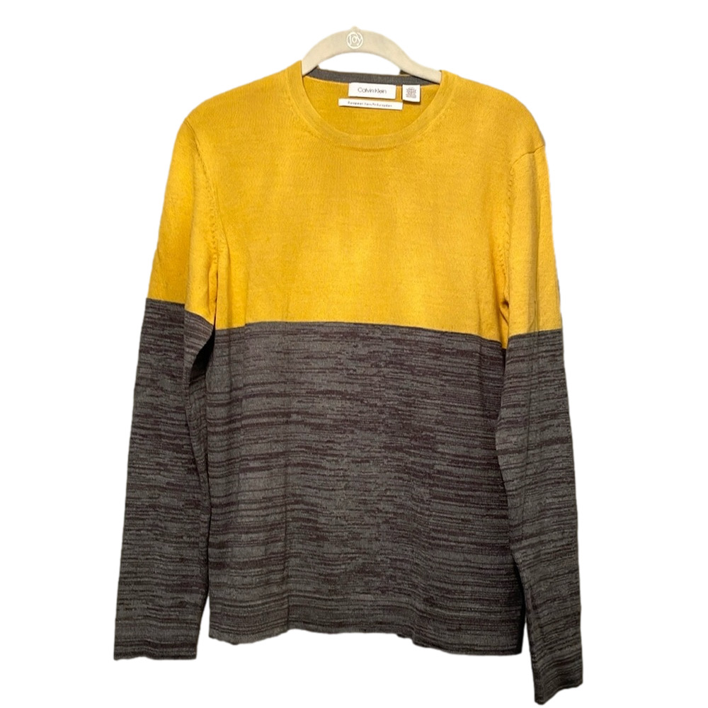 CALVIN KLEIN EUROPEAN YARN SWEATER SIZE M